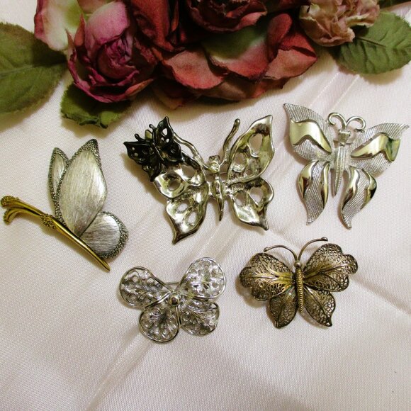 Vintage DESIGNER Butterfly Brooch Lot: Trifari, Liz Claiborne, Emmons - Picture 3 of 10